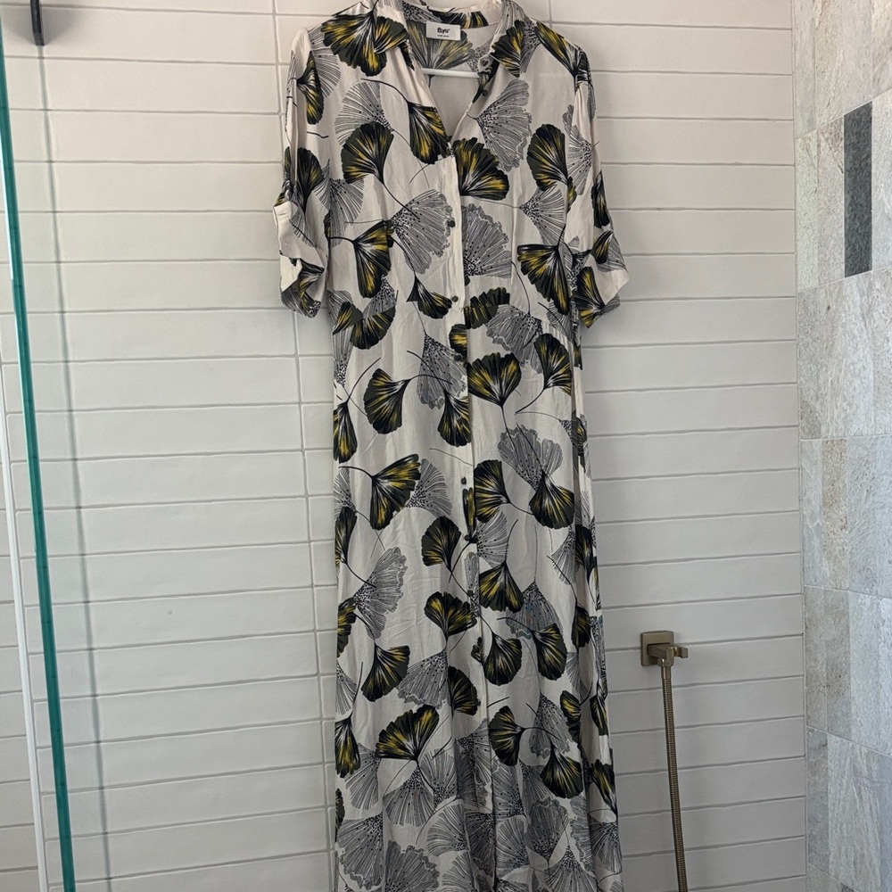 Lightweight White Maxi Shirt Dress with Black and Yellow Leaf Print